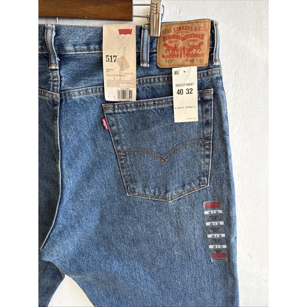 NWT Y2K Levi’s Jeans Size 40x32 Men's 517 Bootcut Mid Rise Regular Fit  Denim